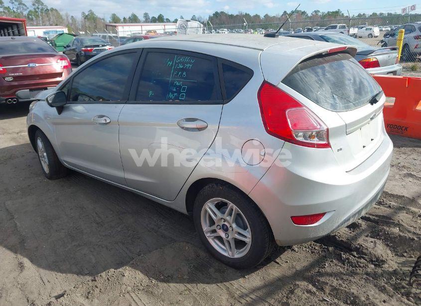 Photo 3 of 2017 Ford Fiesta SE (VIN 3FADP4EJ6HM113472)