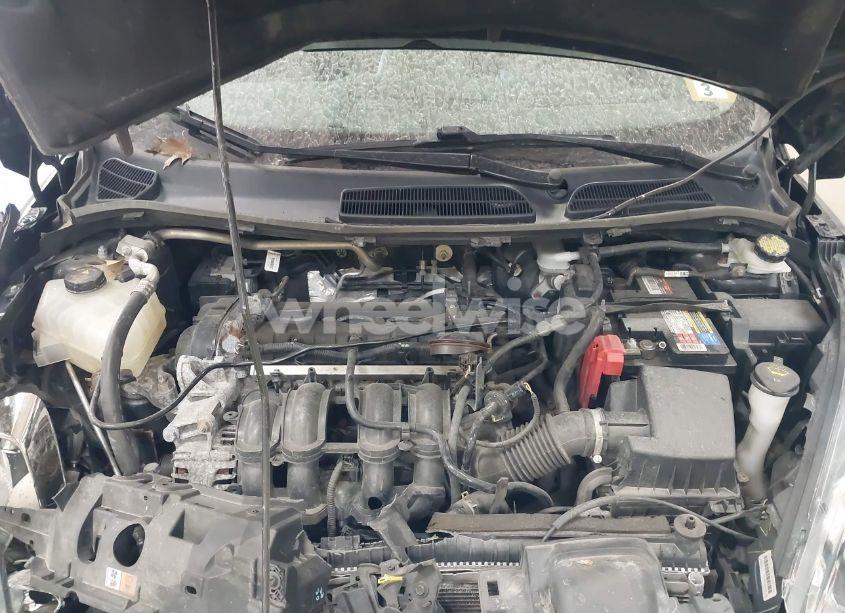 Photo 10 of 2019 Ford Fiesta SE (VIN 3FADP4EJ6KM149329)