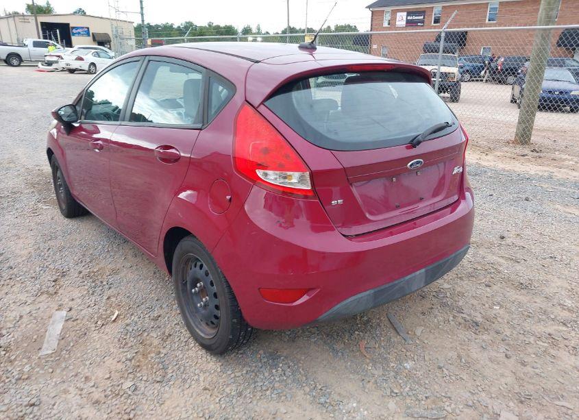 Photo 3 of 2011 Ford Fiesta SE (VIN 3FADP4EJ7BM144804)