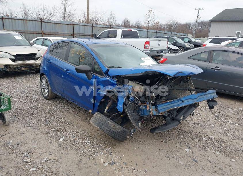 2011 Ford Fiesta SE (VIN 3FADP4EJ7BM171453) main photo