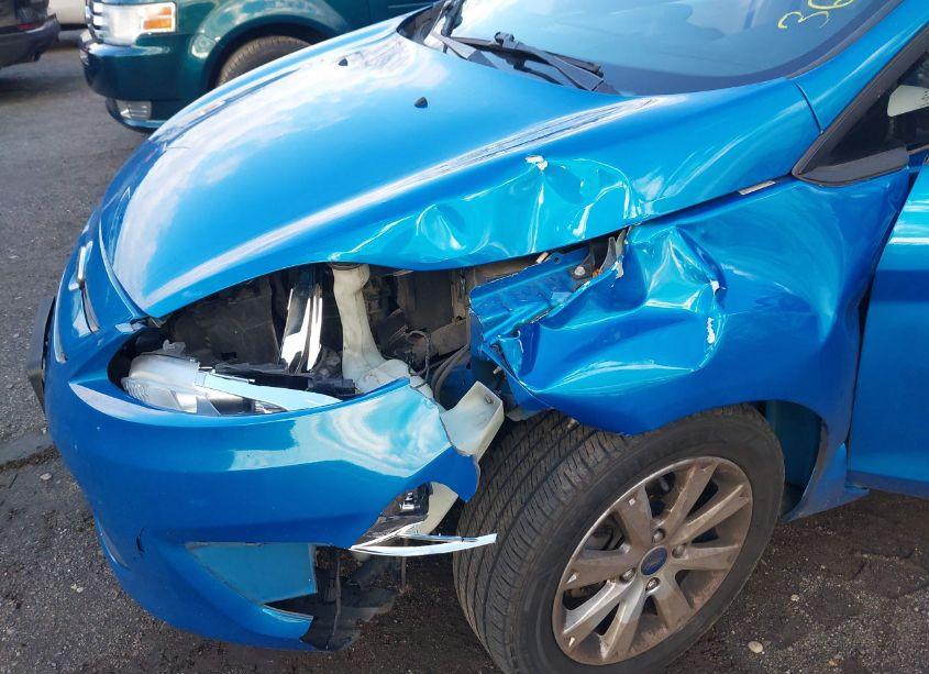 Photo 6 of 2013 Ford Fiesta SE (VIN 3FADP4EJ7DM224106)