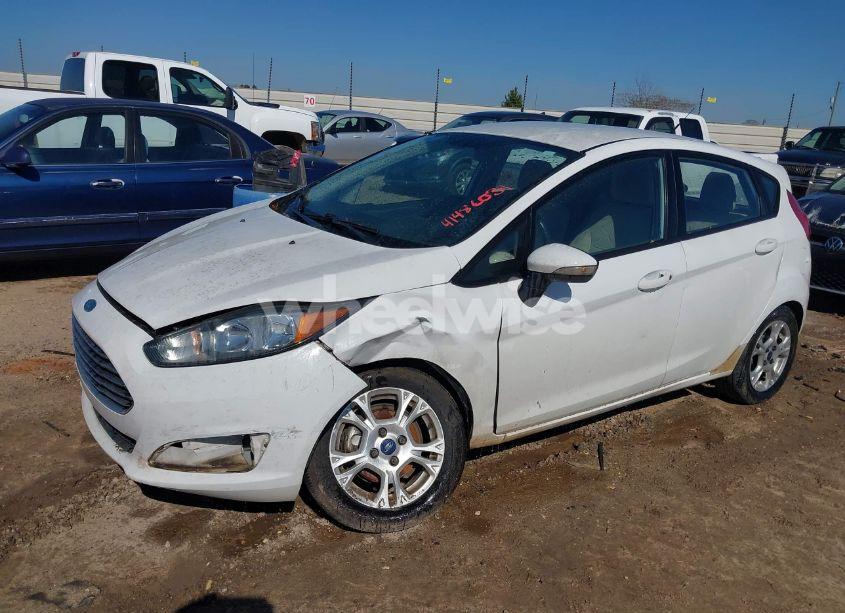 Photo 2 of 2014 Ford Fiesta SE (VIN 3FADP4EJ7EM159534)