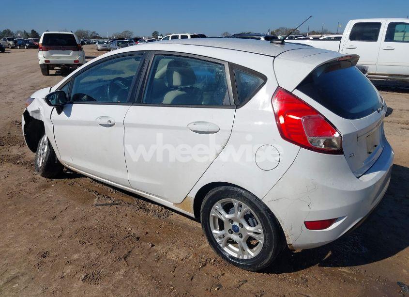 Photo 3 of 2014 Ford Fiesta SE (VIN 3FADP4EJ7EM159534)