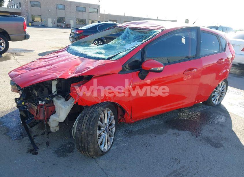 Photo 2 of 2014 Ford Fiesta SE (VIN 3FADP4EJ7EM180187)