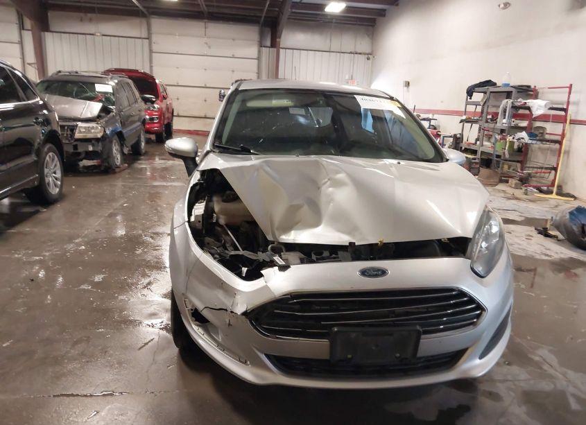 Photo 13 of 2015 Ford Fiesta SE (VIN 3FADP4EJ7FM141648)