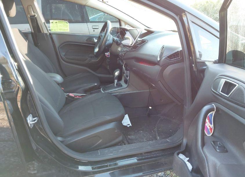 Photo 5 of 2016 Ford Fiesta SE (VIN 3FADP4EJ7GM122311)