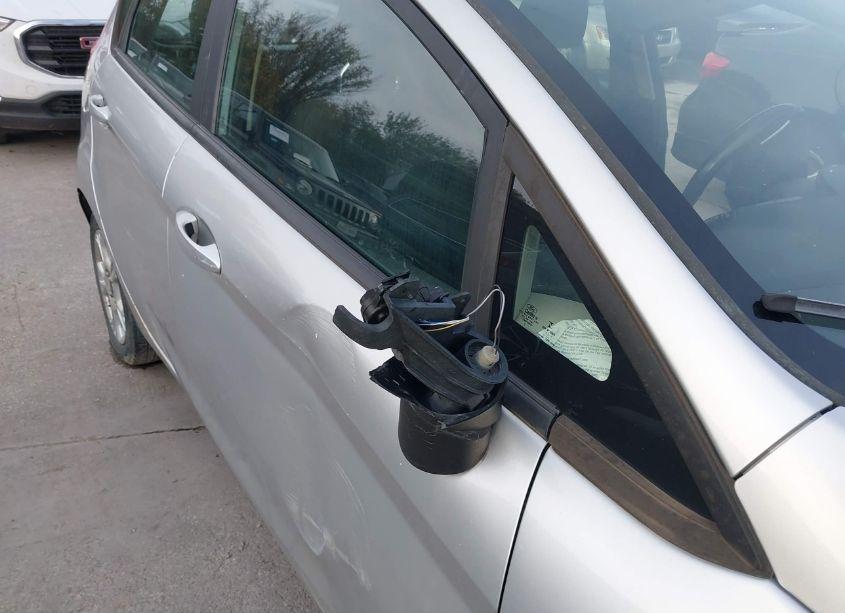 Photo 6 of 2016 Ford Fiesta SE (VIN 3FADP4EJ7GM138878)