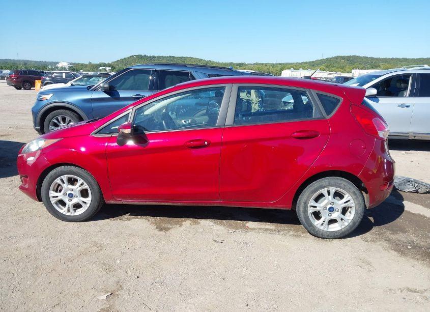 Photo 15 of 2016 Ford Fiesta SE (VIN 3FADP4EJ7GM159343)