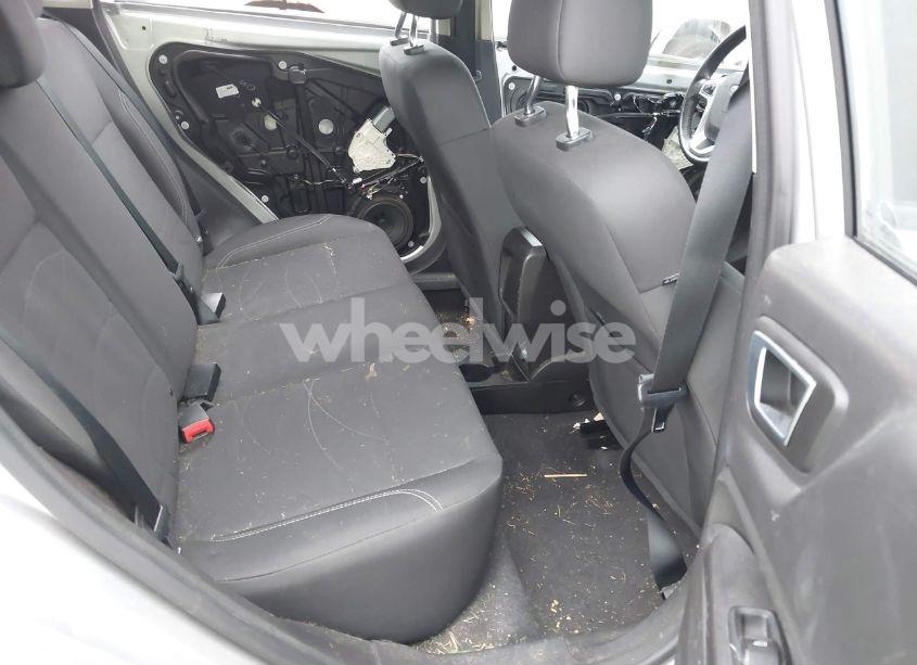 Photo 8 of 2016 Ford Fiesta SE (VIN 3FADP4EJ7GM165644)