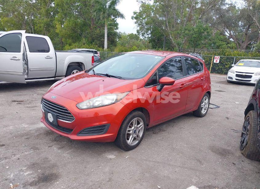 Photo 2 of 2018 Ford Fiesta SE (VIN 3FADP4EJ7JM129802)