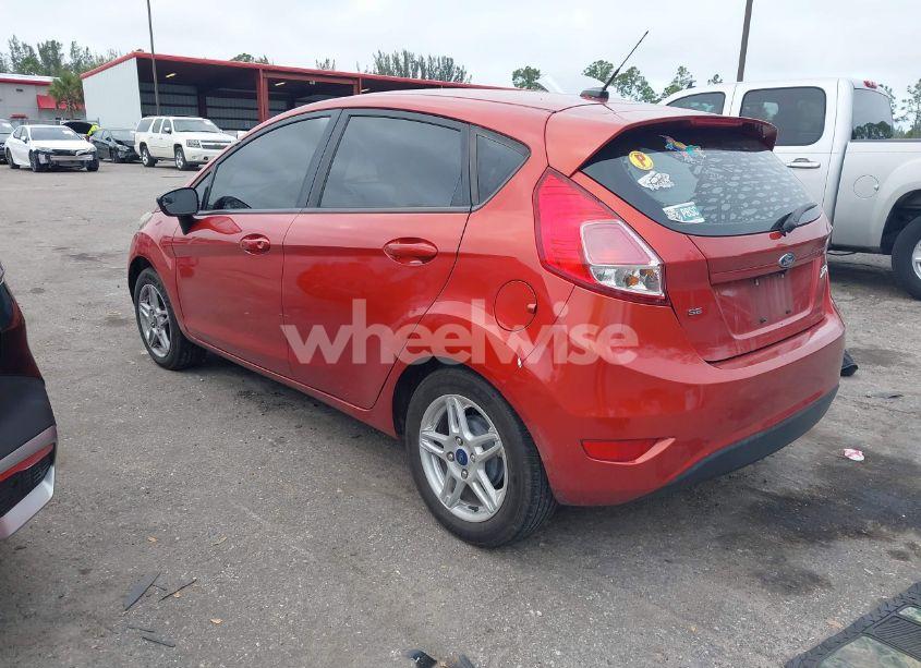 Photo 3 of 2018 Ford Fiesta SE (VIN 3FADP4EJ7JM129802)