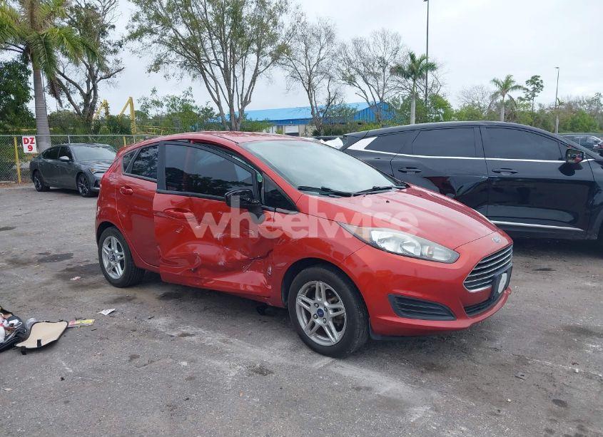 Photo 6 of 2018 Ford Fiesta SE (VIN 3FADP4EJ7JM129802)
