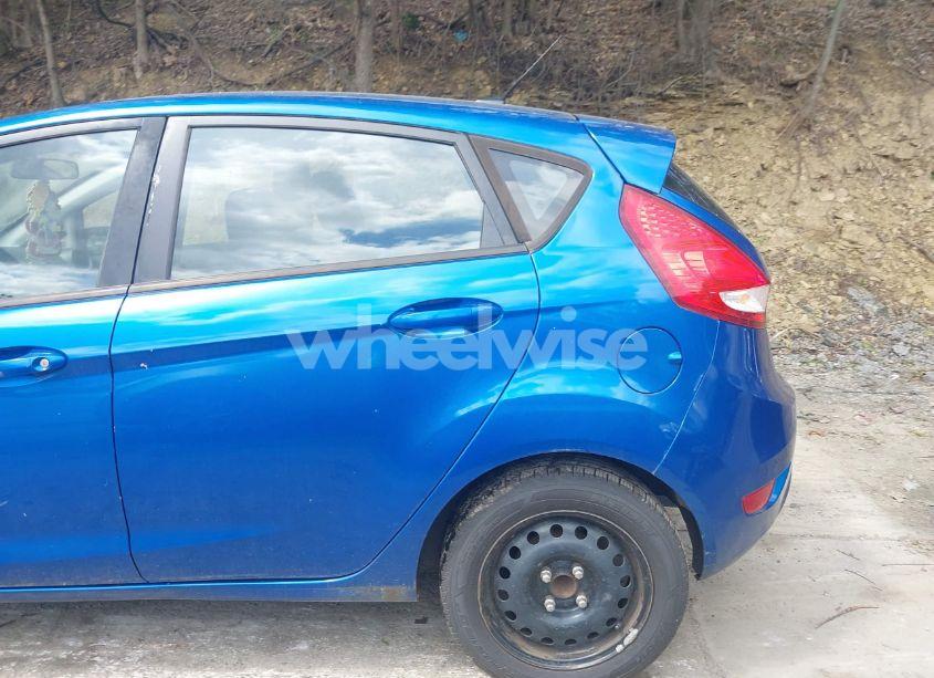 Photo 15 of 2011 Ford Fiesta SE (VIN 3FADP4EJ8BM238738)