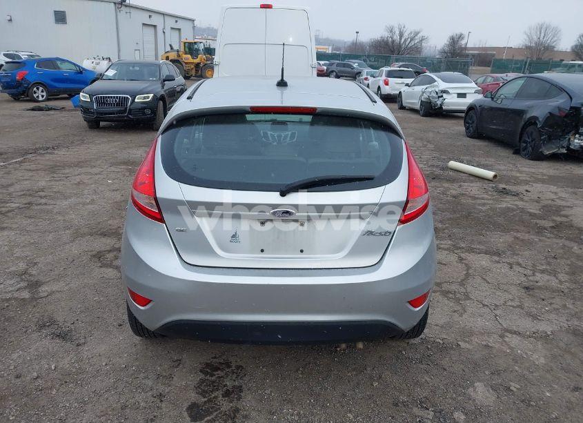Photo 17 of 2013 Ford Fiesta SE (VIN 3FADP4EJ8DM149044)