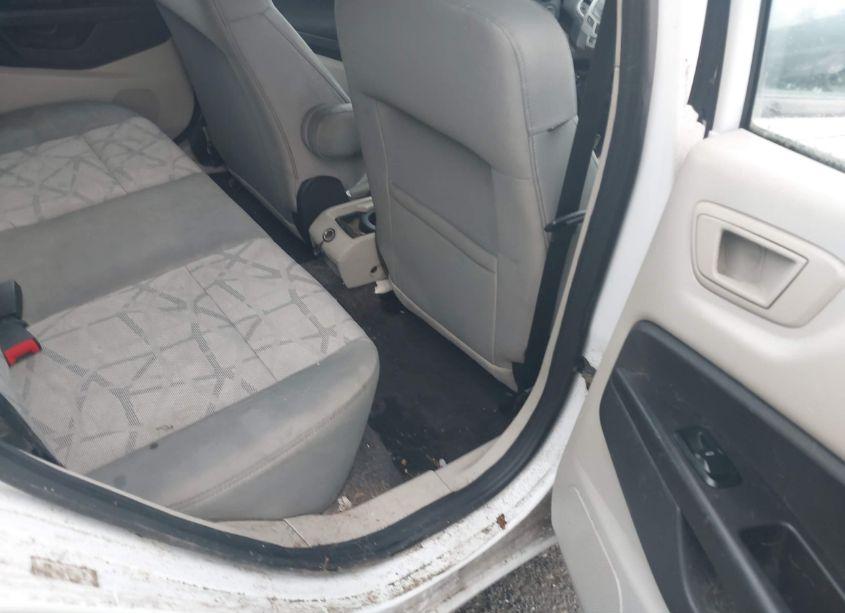 Photo 8 of 2013 Ford Fiesta SE (VIN 3FADP4EJ8DM183775)