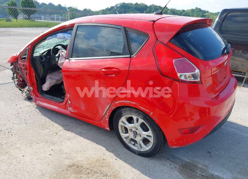 Photo 3 of 2014 Ford Fiesta SE (VIN 3FADP4EJ8EM103540)