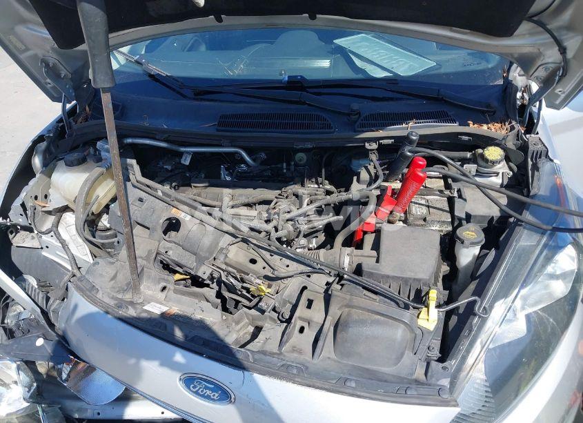 Photo 10 of 2014 Ford Fiesta SE (VIN 3FADP4EJ8EM121567)