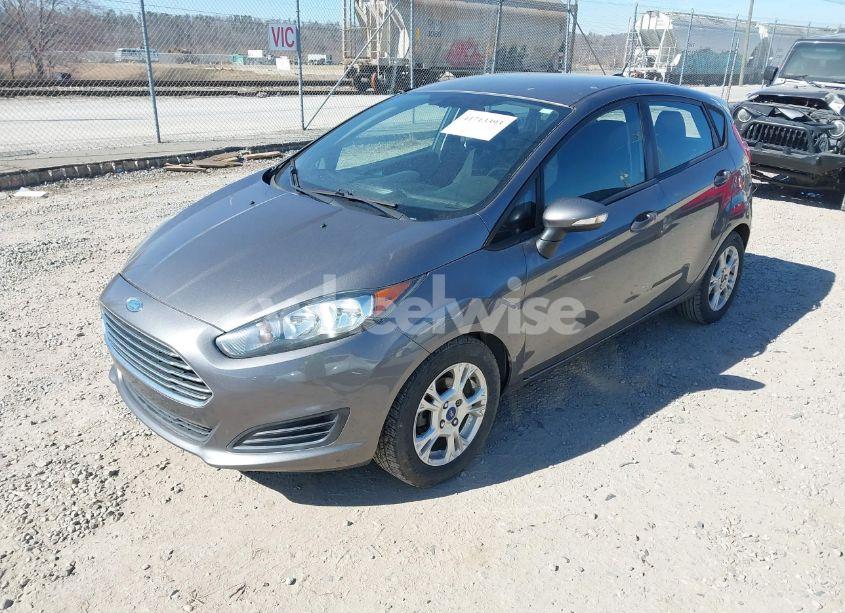Photo 2 of 2014 Ford Fiesta SE (VIN 3FADP4EJ8EM139843)