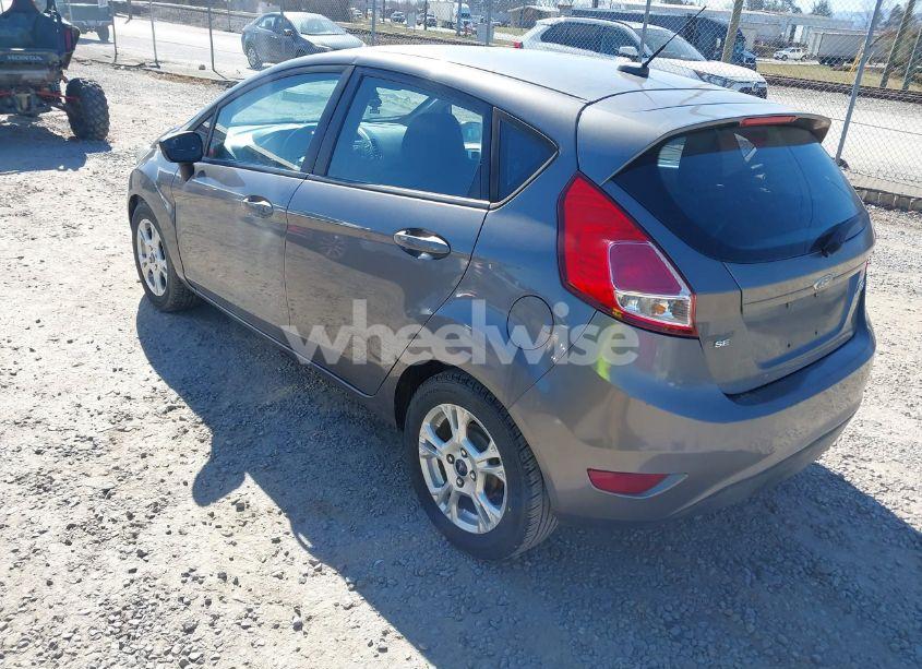 Photo 3 of 2014 Ford Fiesta SE (VIN 3FADP4EJ8EM139843)