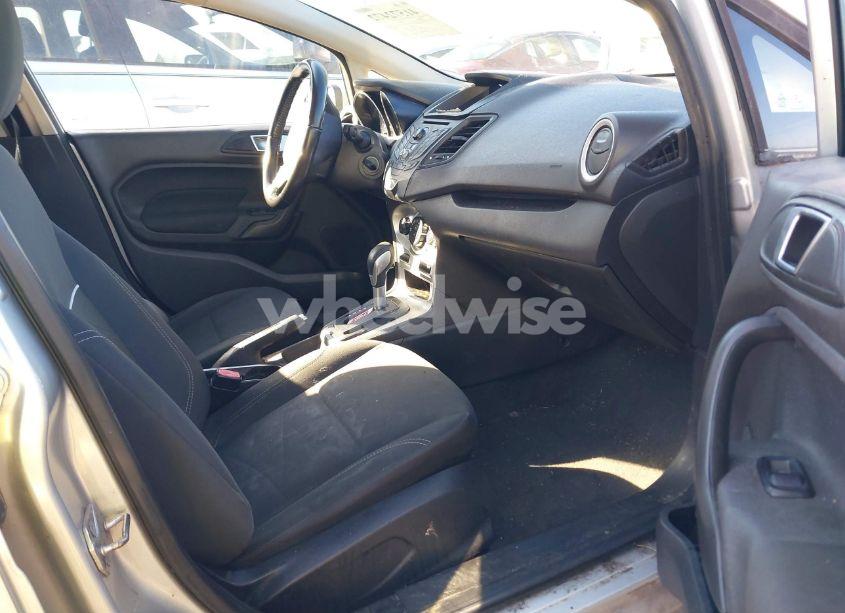 Photo 5 of 2014 Ford Fiesta SE (VIN 3FADP4EJ8EM243281)