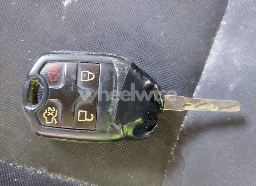 Photo 11 of 2015 Ford Fiesta SE (VIN 3FADP4EJ8FM108089)