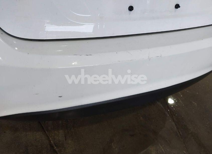 Photo 6 of 2015 Ford Fiesta SE (VIN 3FADP4EJ8FM108089)