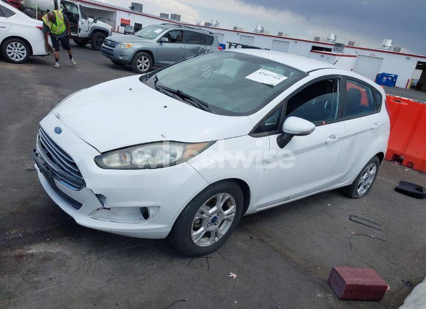 Photo 12 of 2015 Ford Fiesta SE (VIN 3FADP4EJ8FM141965)