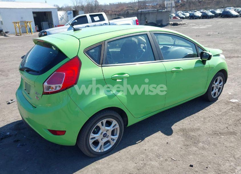 Photo 4 of 2015 Ford Fiesta SE (VIN 3FADP4EJ8FM144168)