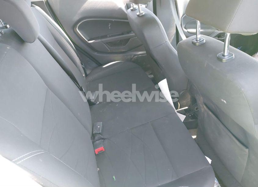 Photo 8 of 2015 Ford Fiesta SE (VIN 3FADP4EJ8FM144168)