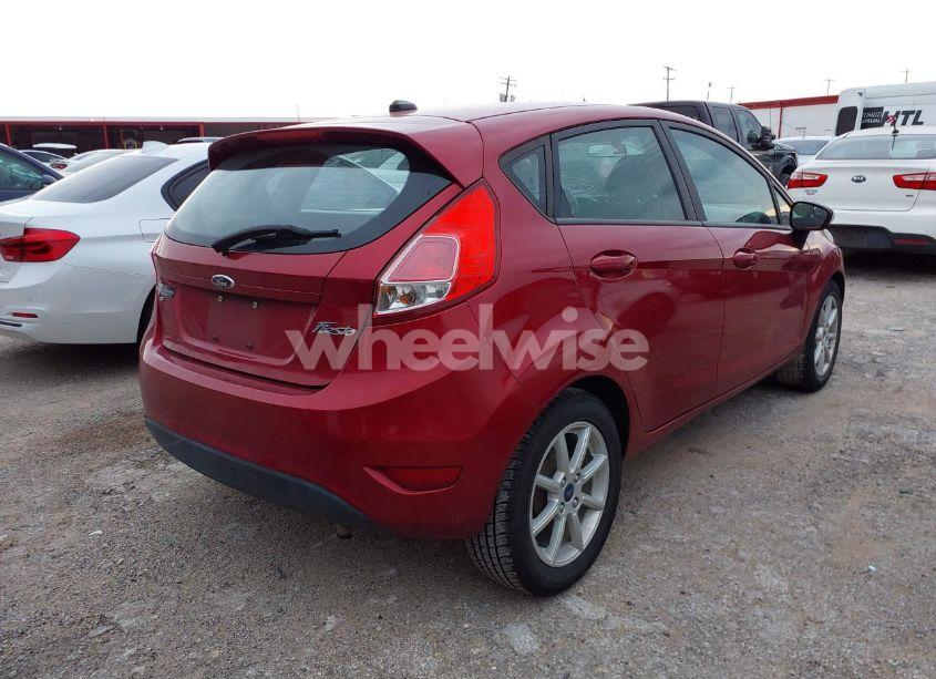Photo 4 of 2016 Ford Fiesta SE (VIN 3FADP4EJ8GM175311)