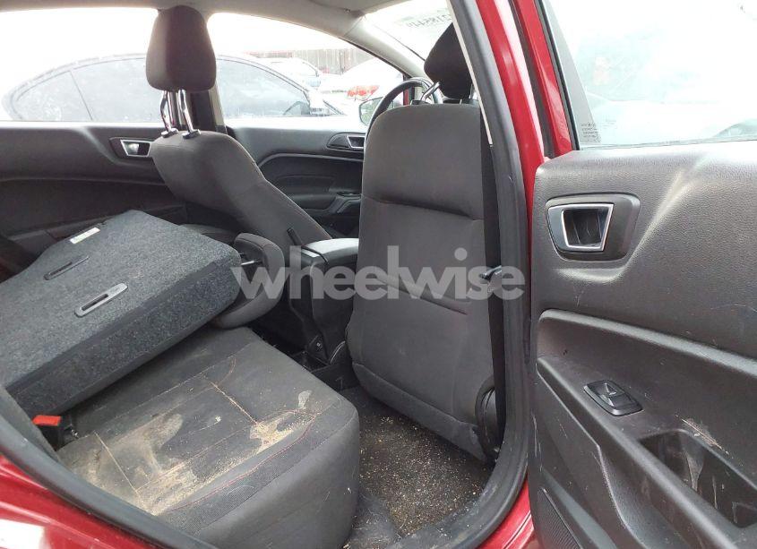 Photo 8 of 2016 Ford Fiesta SE (VIN 3FADP4EJ8GM175311)