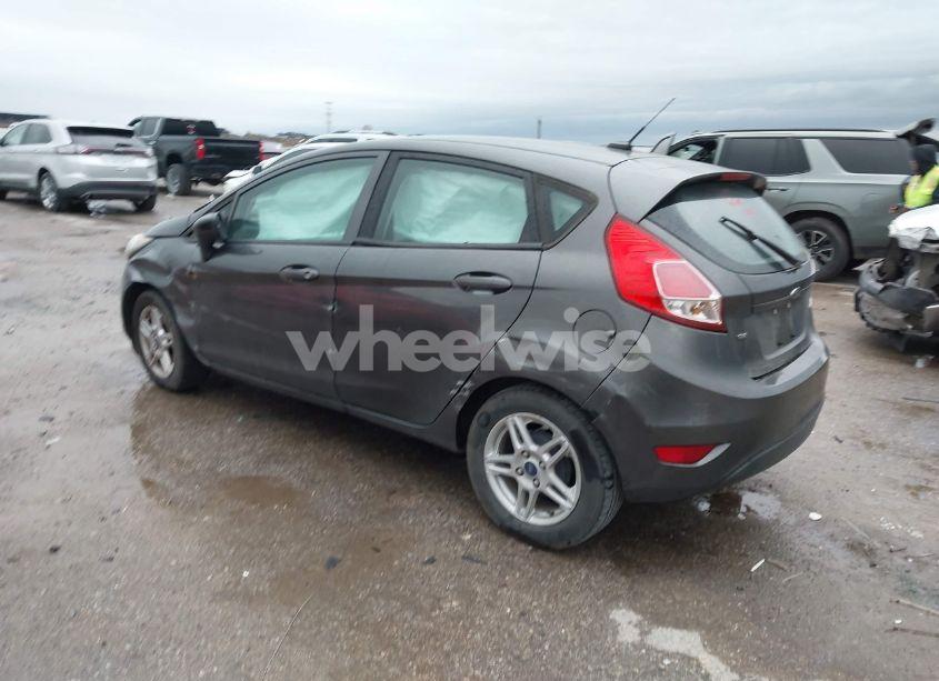 Photo 3 of 2017 Ford Fiesta SE (VIN 3FADP4EJ8HM148112)