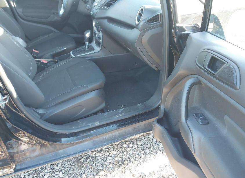 Photo 5 of 2017 Ford Fiesta SE (VIN 3FADP4EJ8HM157571)