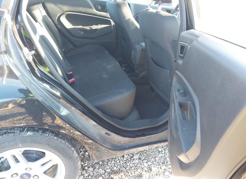 Photo 8 of 2017 Ford Fiesta SE (VIN 3FADP4EJ8HM157571)