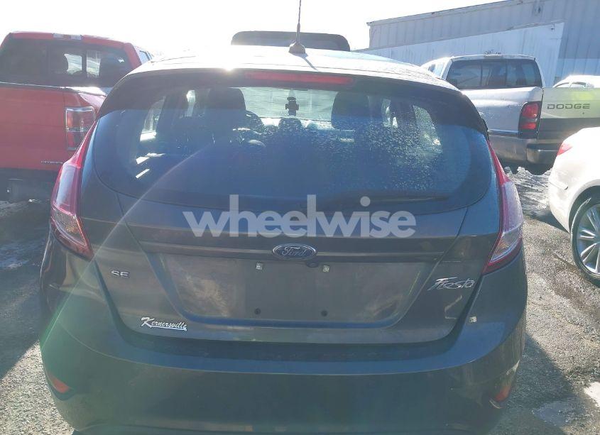Photo 16 of 2018 Ford Fiesta SE (VIN 3FADP4EJ8JM114192)