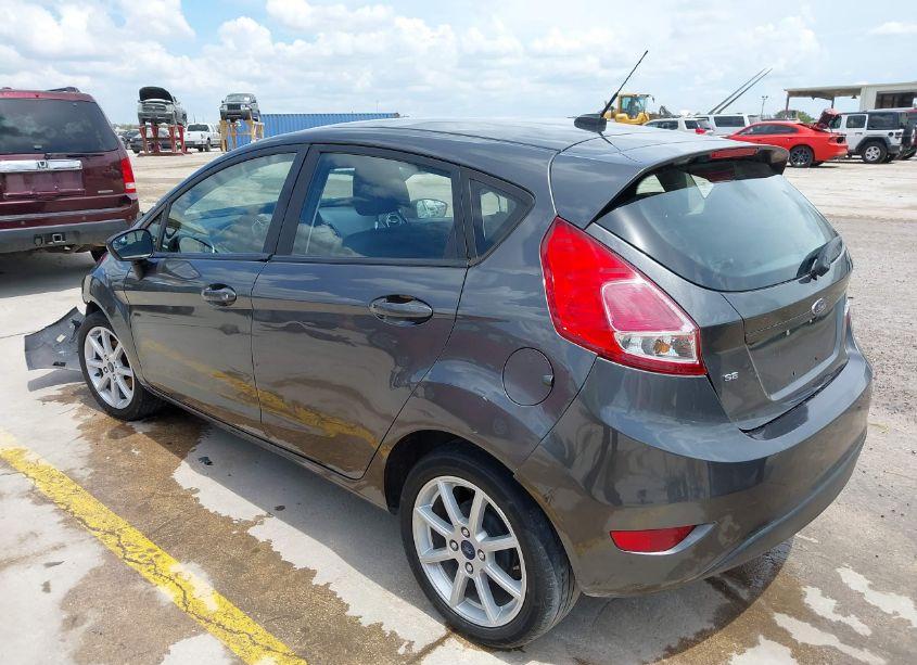 Photo 3 of 2019 Ford Fiesta SE (VIN 3FADP4EJ8KM105509)