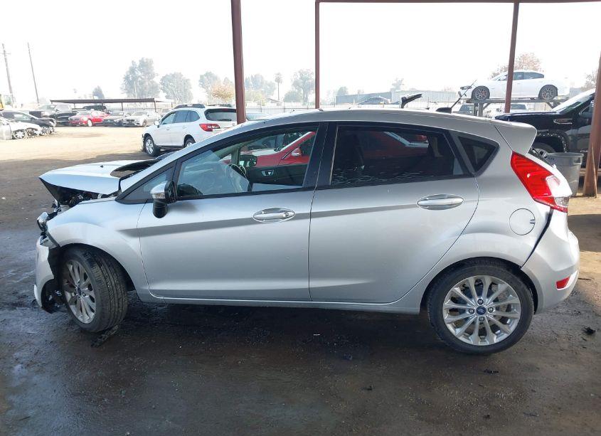 Photo 13 of 2014 Ford Fiesta SE (VIN 3FADP4EJ9EM136708)