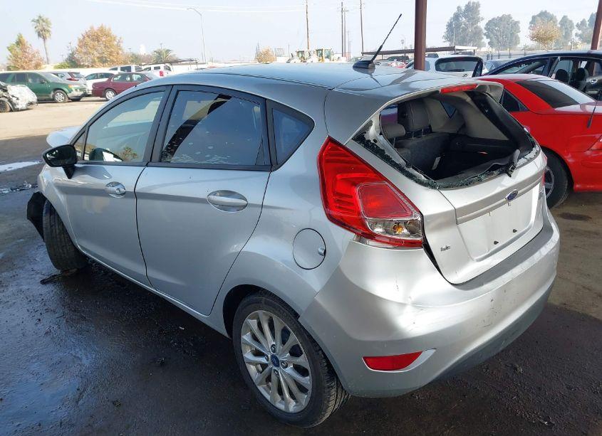 Photo 3 of 2014 Ford Fiesta SE (VIN 3FADP4EJ9EM136708)