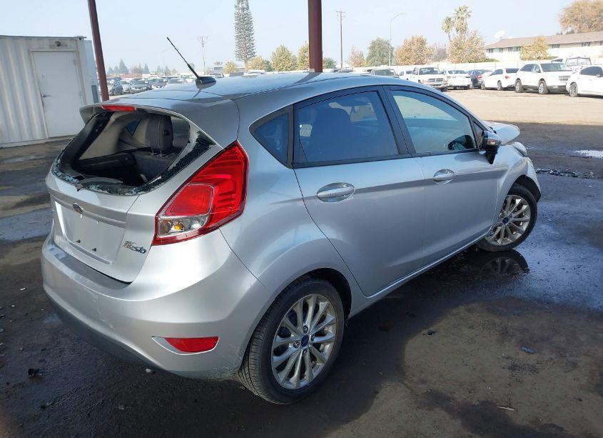 Photo 4 of 2014 Ford Fiesta SE (VIN 3FADP4EJ9EM136708)