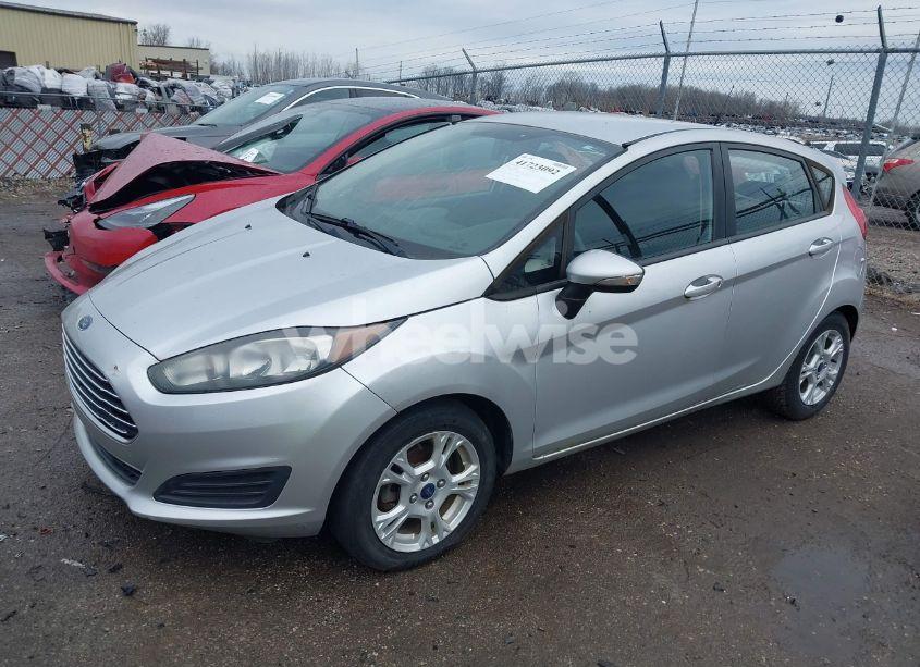 Photo 2 of 2014 Ford Fiesta SE (VIN 3FADP4EJ9EM233553)