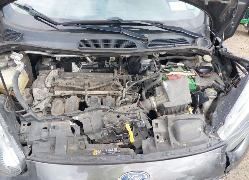 Photo 10 of 2015 Ford Fiesta SE (VIN 3FADP4EJ9FM113558)