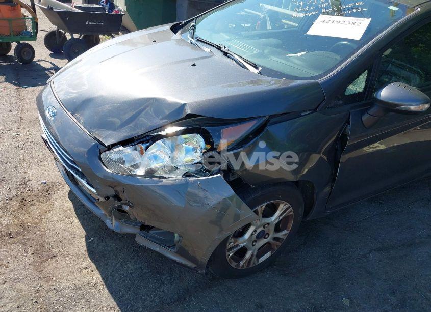 Photo 6 of 2015 Ford Fiesta SE (VIN 3FADP4EJ9FM217130)