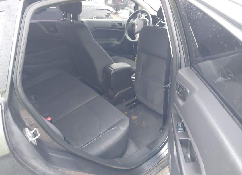 Photo 8 of 2019 Ford Fiesta SE (VIN 3FADP4EJ9KM102229)