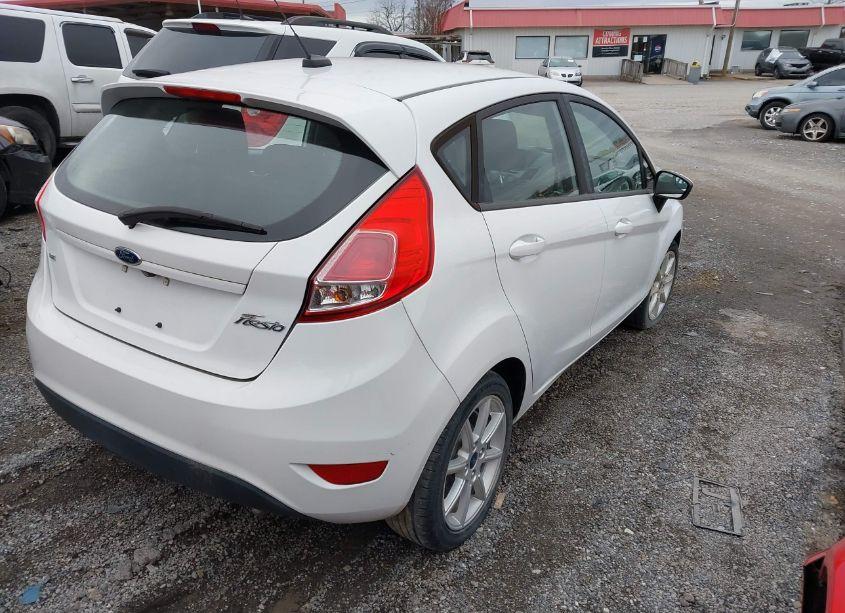 Photo 4 of 2019 Ford Fiesta SE (VIN 3FADP4EJ9KM148613)