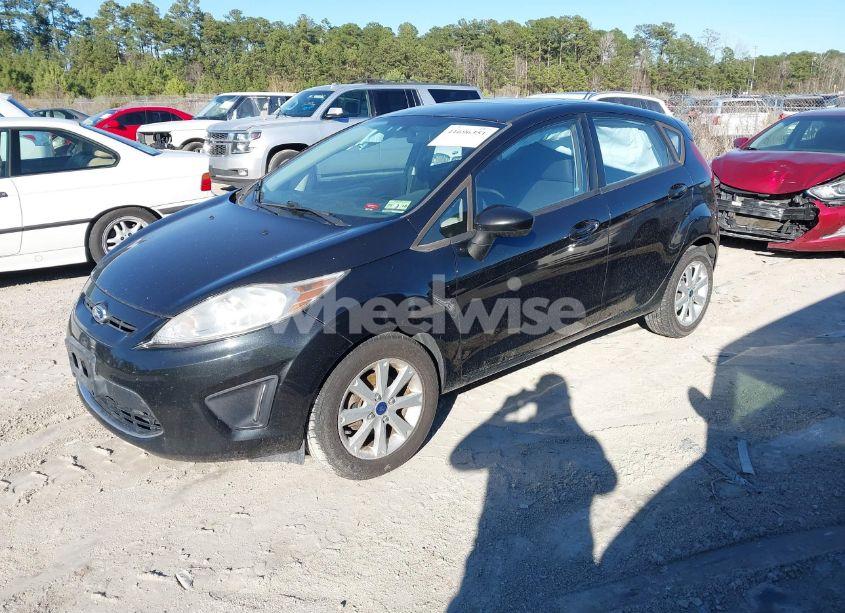 Photo 2 of 2011 Ford Fiesta SE (VIN 3FADP4EJXBM169826)