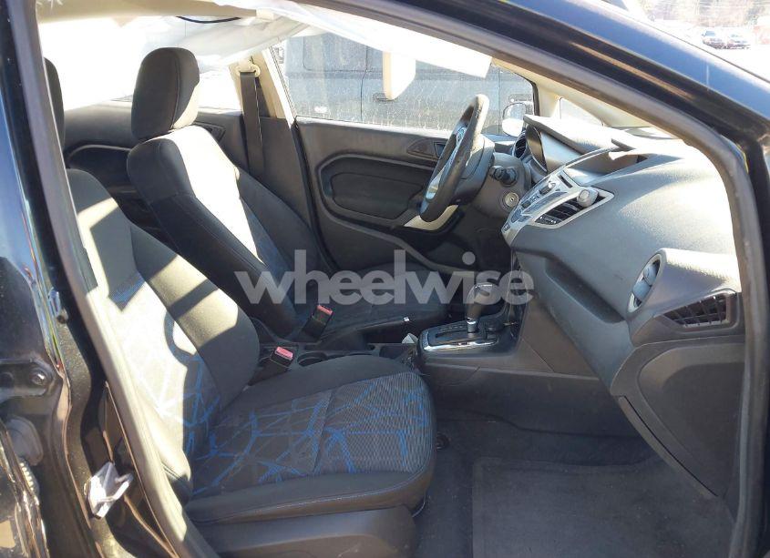 Photo 5 of 2011 Ford Fiesta SE (VIN 3FADP4EJXBM169826)