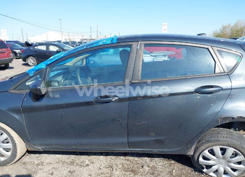 Photo 13 of 2011 Ford Fiesta SE (VIN 3FADP4EJXBM218832)