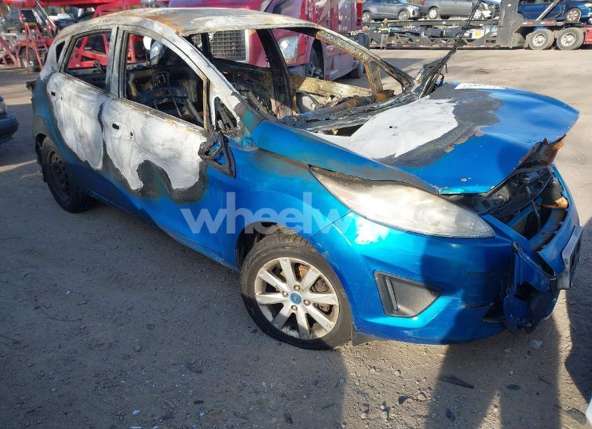 2012 Ford Fiesta SE (VIN 3FADP4EJXCM101012) main photo