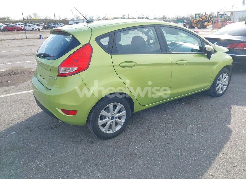 Photo 4 of 2013 Ford Fiesta SE (VIN 3FADP4EJXDM164841)