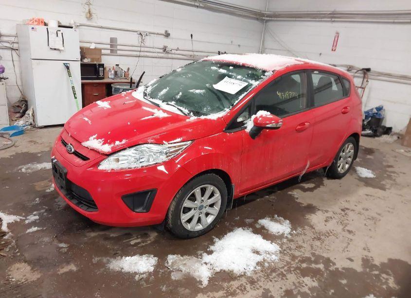 Photo 2 of 2013 Ford Fiesta SE (VIN 3FADP4EJXDM175693)
